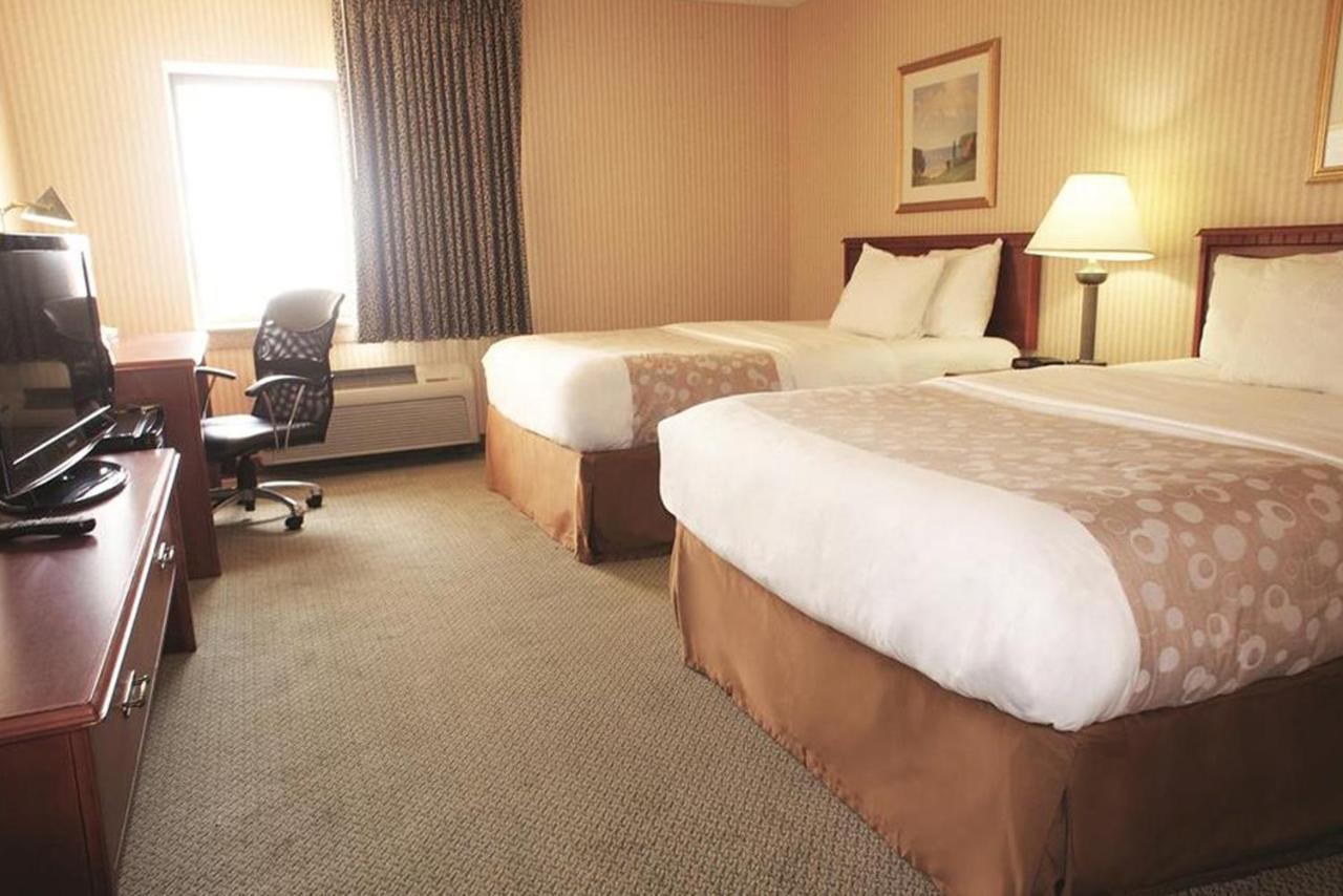 La Quinta Inn By Wyndham Detroit Southgate Exterior photo