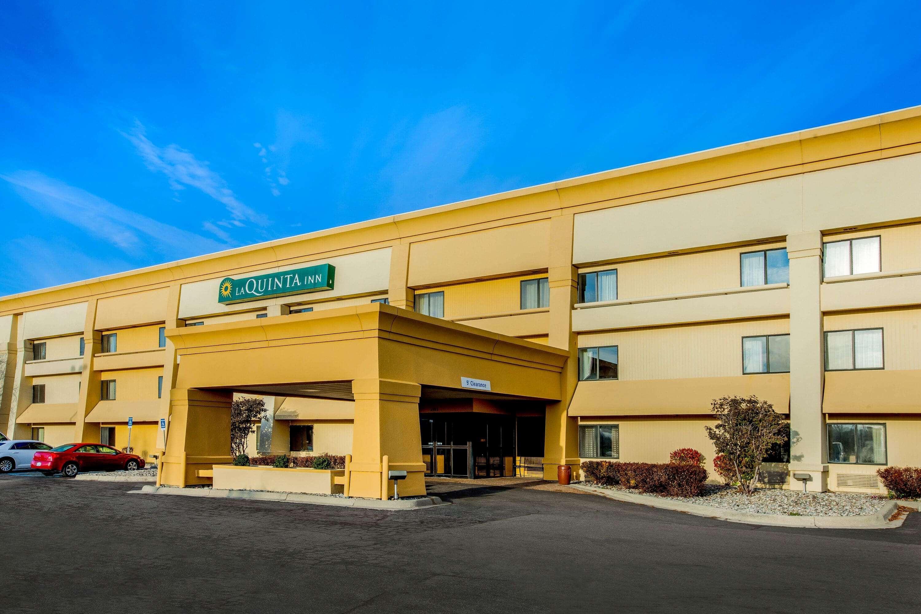La Quinta Inn By Wyndham Detroit Southgate Exterior photo